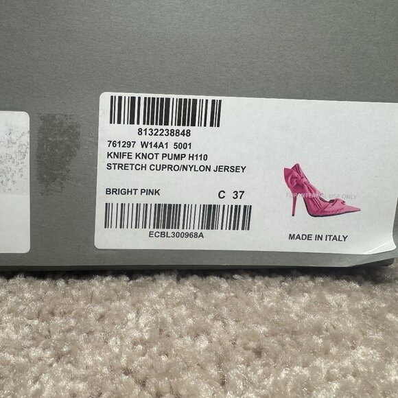 $750 off BALENCIAGA Women's Pink Knife Pump - Picture 4 of 9